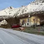 Lofotenhaus Direkt Am Apartment *